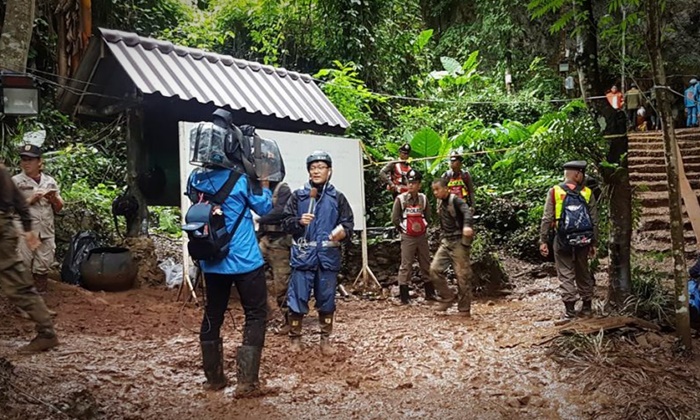 สื่อนอกเฝ้าเกาะติด ภารกิจช่วยเหลือ 13 ชีวิตติดถ้ำหลวง ชี้น้ำขังคืออุปสรรค