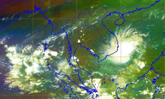 ส่องภาพดาวเทียม เที่ยงวันฝนกระหน่ำเมืองกรุง ไม่เกี่ยวอิทธิพลพายุดีเปรสชั่น