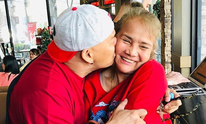 หนึ่งปีที่แยกบ้าน "โหน่ง ชะชะช่า" วันนี้รู้ซึ้งแล้วไม่มีใครดีเท่าเมียเรา