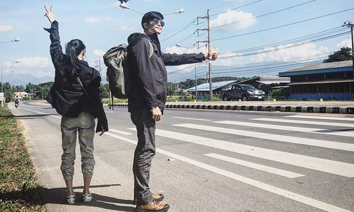 "ตูมตาม" ลงรูปคู่สาว ลุ้นเปิดตัวแฟนใหม่ ชาวเน็ตคุ้นๆ ซูมแล้วซูมอีก