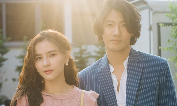 “เป้ อารักษ์” เล่านาที “ออม สุชาร์” ตกบันไดเลือดอาบขา ที่แท้ลื่นรองเท้าส้นสูง