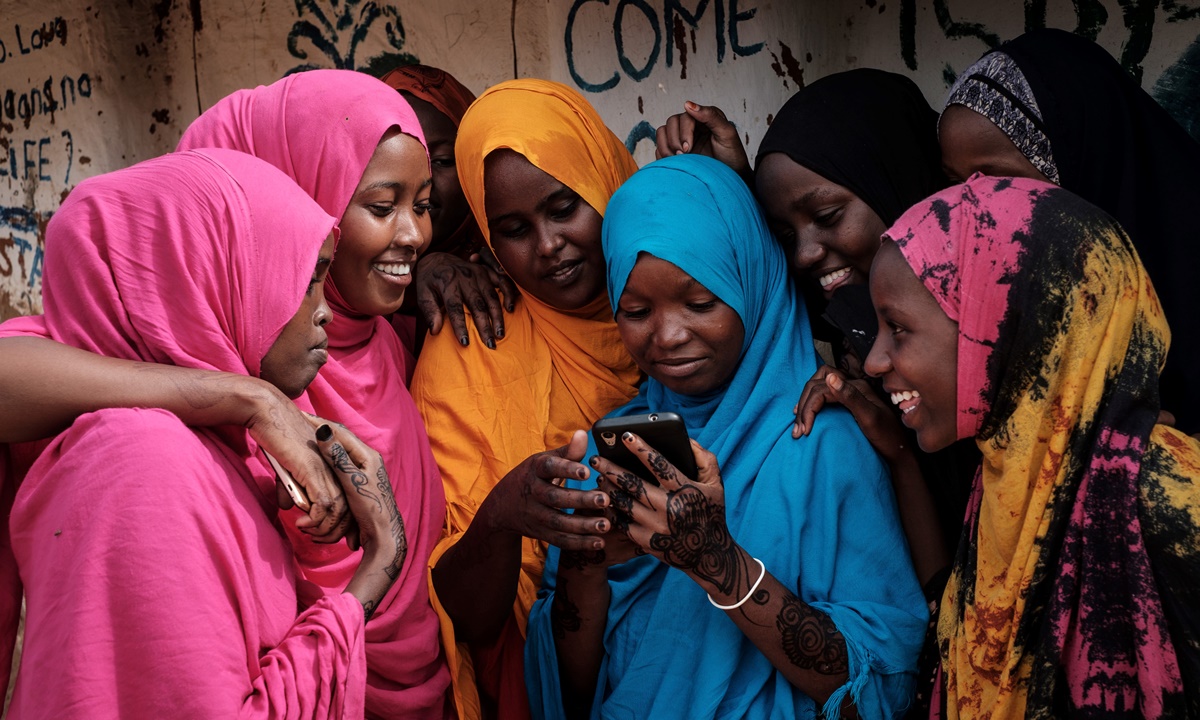 เศรษฐกิจล่มจาก “โควิด-19” ทำเด็กผู้หญิงเสี่ยงถูก “ขริบอวัยวะเพศ” หลายล้านคน