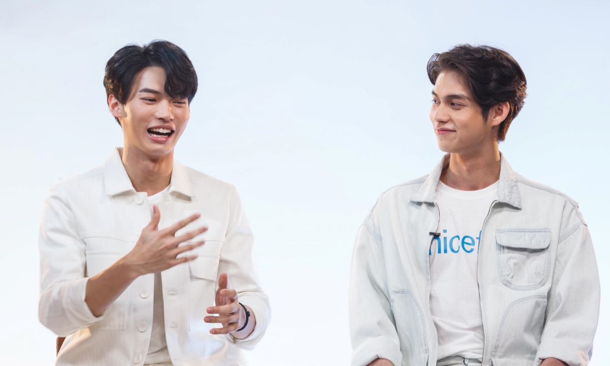 “ไบร์ท-วิน” ความสำเร็จที่เกินฝัน และที่พึ่งยามเครียดที่เรียกว่าครอบครัว