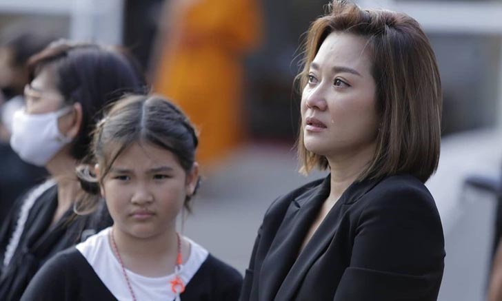 "หญิง นราวัลย์" เศร้า เผชิญความสูญเสียครั้งใหญ่ มะเร็งคร่าชีวิตพี่ชายสุดที่รัก