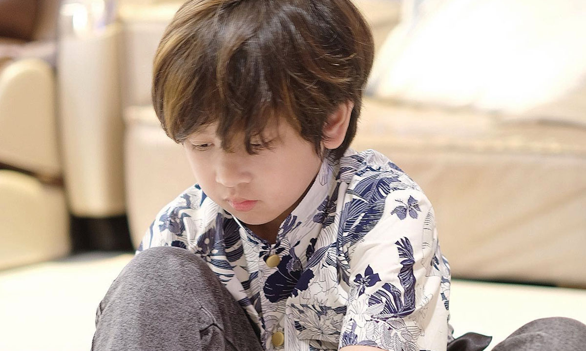หล่อตะโกน \