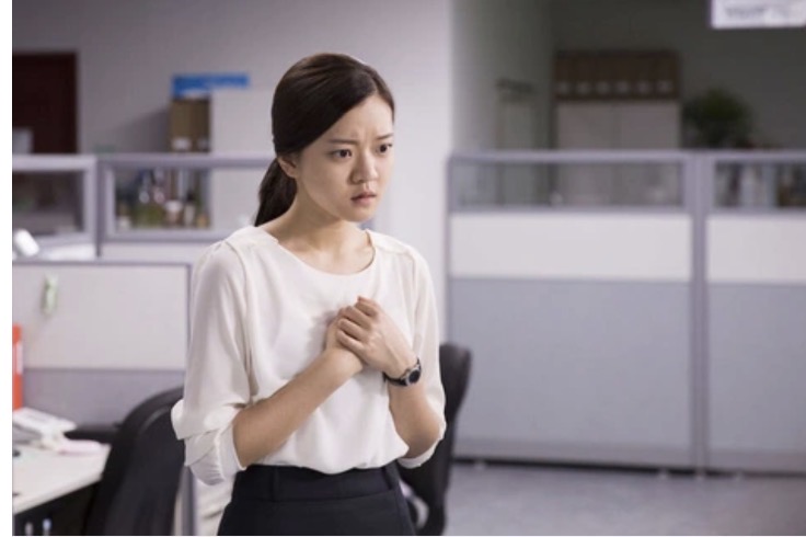 สาวลาออก เพื่อนร่วมงานเยาะเย้ย แต่พอเปิดคอมฯ ที่ทิ้งไว้ แม้แต่เจ้านายยัง \