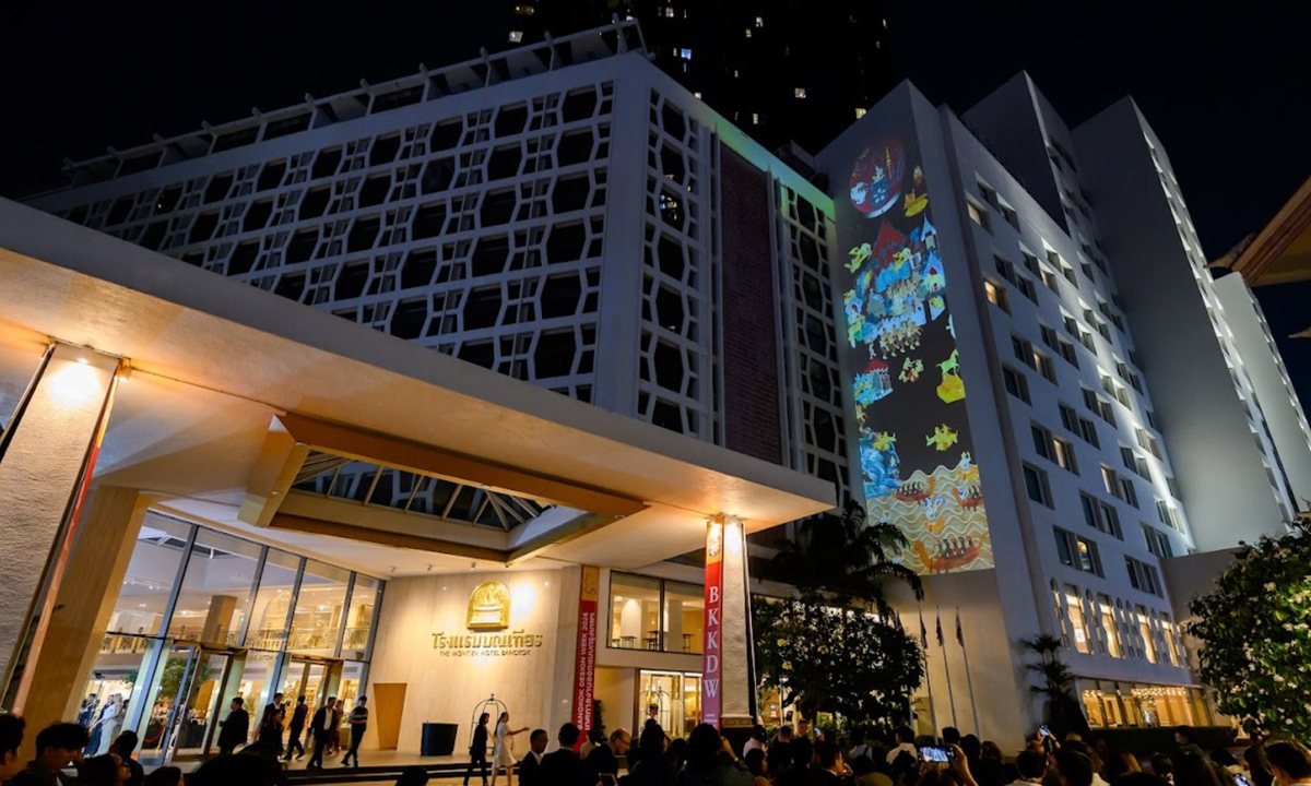 ชมการฉายภาพแสงสีเชิงสร้างสรรค์ Palace of Food and Cultures ในเทศกาลงานออกแบบกรุงเทพฯ 2569