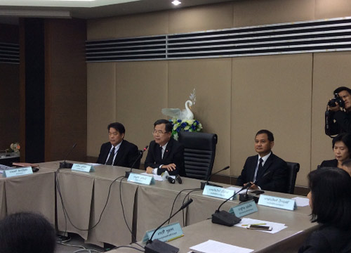 อธิบดีศาลอาญาแถลงโครงการมอบอาหารปชช.