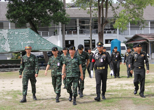 แม่ทัพภาคที่4มอบนโยบายมณฑลทหารบกที่41