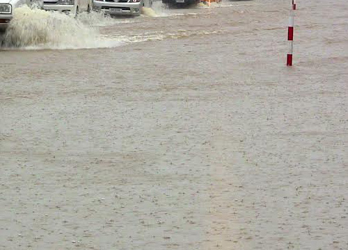 น้ำยังท่วมอ.พุนพิน-ผู้ว่าฯสุราษฎร์ฯสั่งจับตาฝน