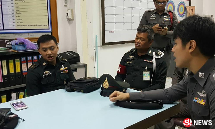 ทหารบกเก๊หน้าจ๋อย รวบคาเครื่องแบบ แต่งเท่ตามจีบพยาบาล