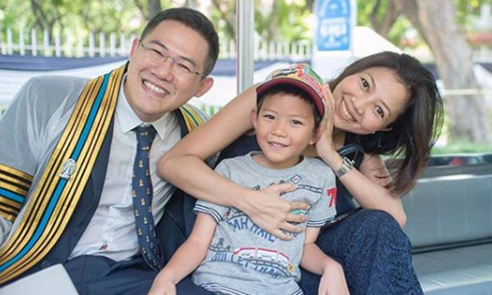 ครอบครัวน่ารักอบอุ่น \