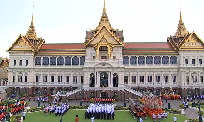 เปิดธรรมเนียมโบราณ อัญเชิญพระบรมอัฐิประดิษฐานบน \