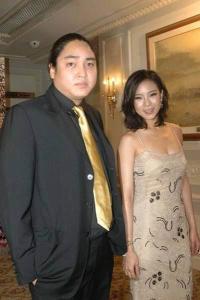คริส หอวัง