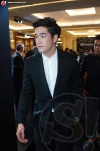 อาเล็ก ธีรเดช