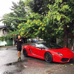 ดีเจภูมิ ภูมิใจ ตั้งสง่า