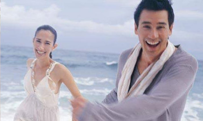 วิลลี่-เยลหลี งัดรูปเก่ารำลึกความหลัง ขอบคุณกันและกัน วันครบรอบแต่งงาน 12 ปี