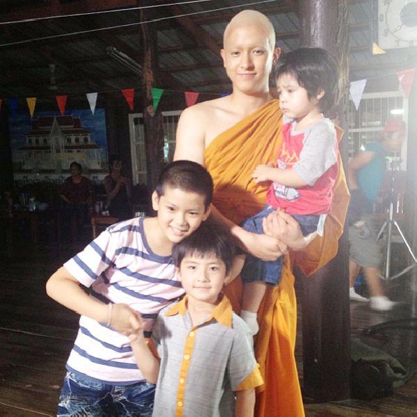 คลิกชมภาพต่อไป คลิกชมภาพต่อไป