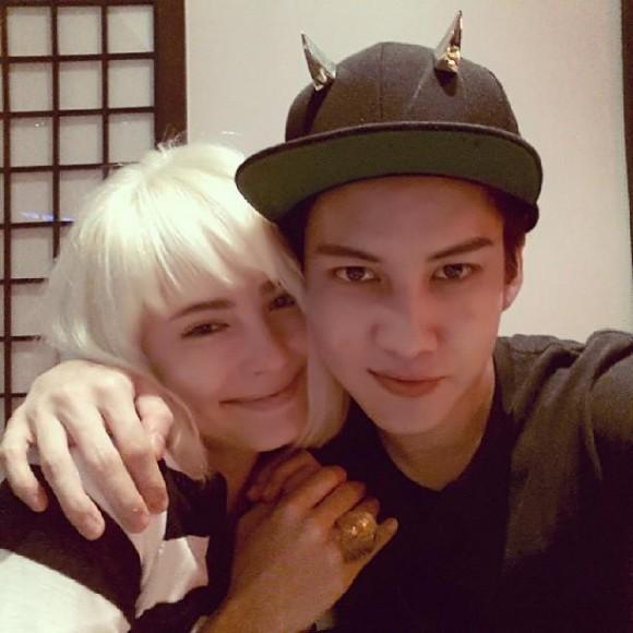 คลิกชมภาพต่อไป คลิกชมภาพต่อไป