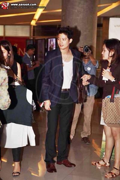 คลิกชมภาพต่อไป